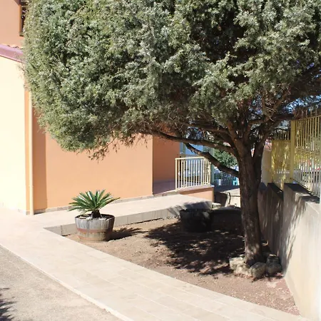 Villa Bari Sardo Apartment *